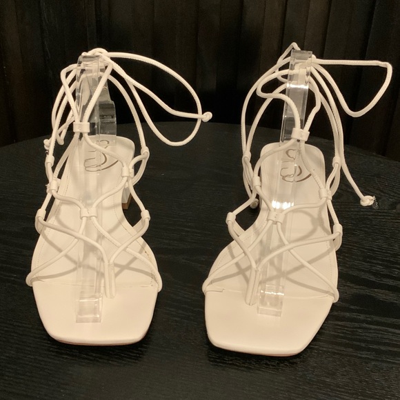 Sam Edelman “Daffy” White Lace-Up Sandals - Picture 2 of 7